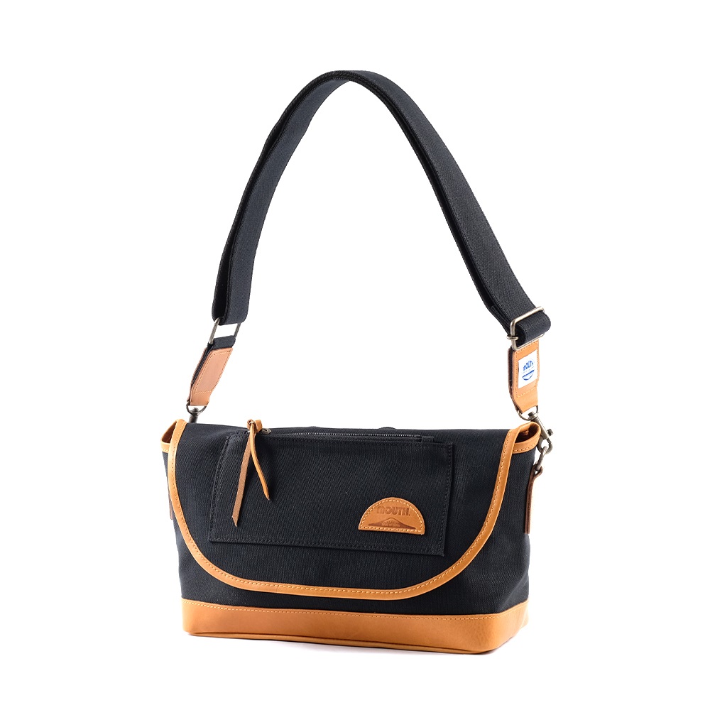 美品】BRIEFING 格好よ カメラバッグ BRIDGE 1 MOSS 